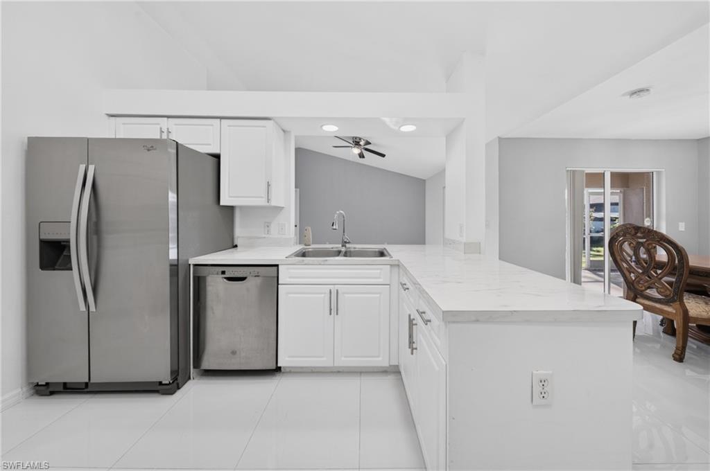 3415 27th St W Property Photo 5