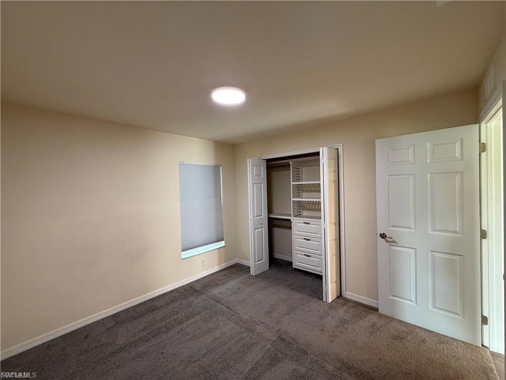 557 Oakshire Ln Property Photo 25