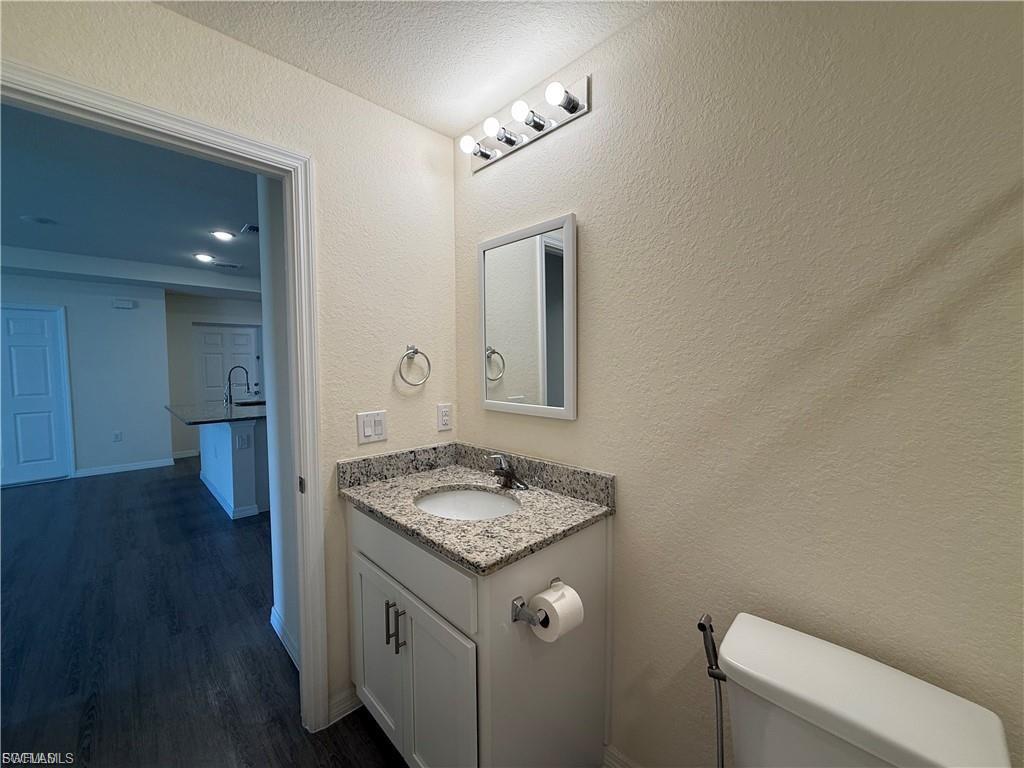 557 Oakshire Ln Property Photo 28