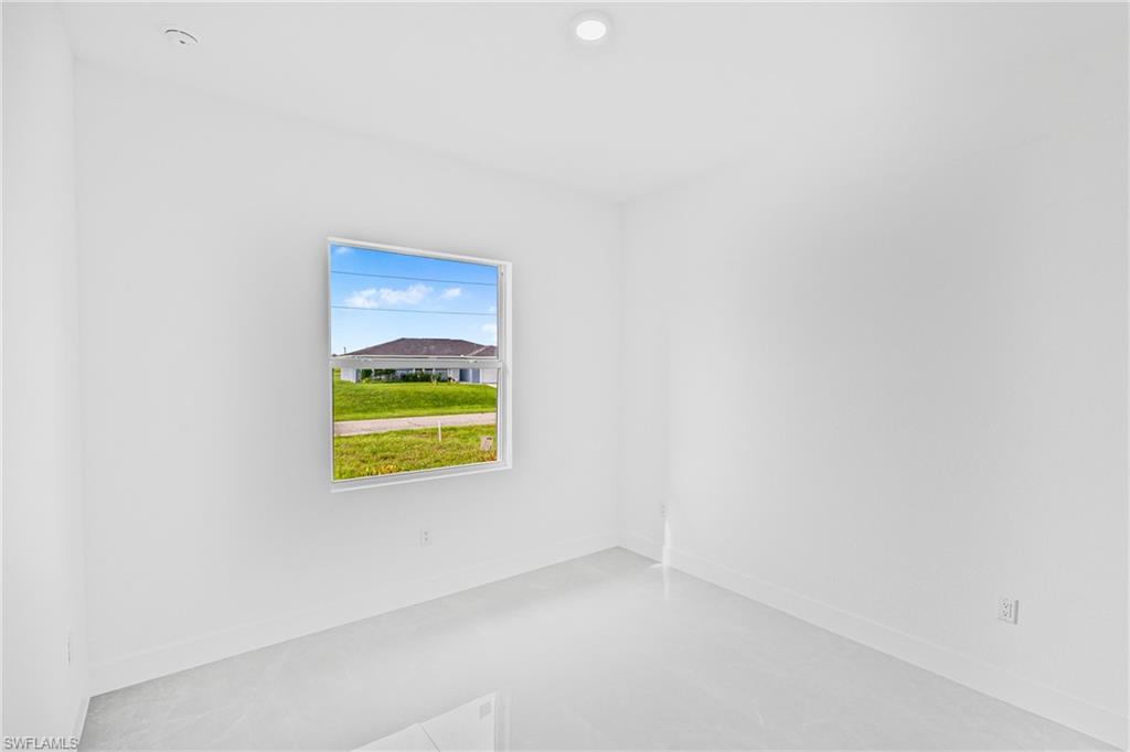 7020 Burma Cir Property Photo 18