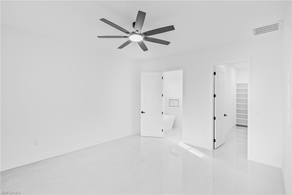 7020 Burma Cir Property Photo 23
