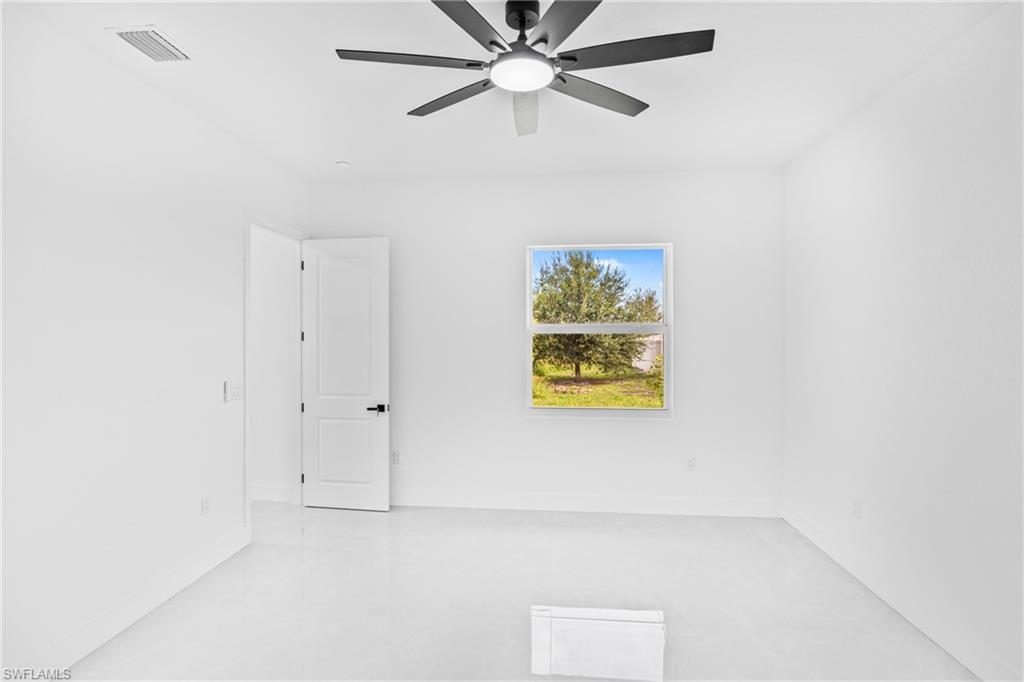 7020 Burma Cir Property Photo 24