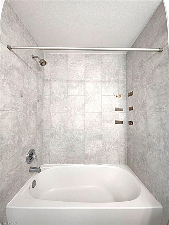 3614 Nw 43rd St Property Photo 16