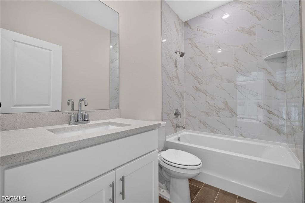 925 Sw 6th Ct Property Photo 13