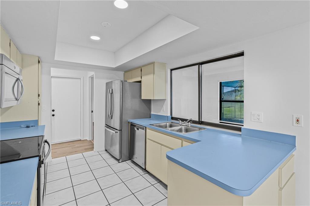 326 Ne 17th Pl Property Photo 14