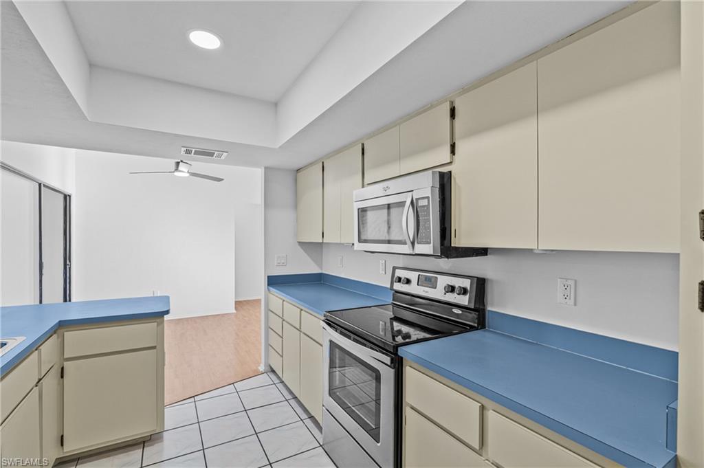 326 Ne 17th Pl Property Photo 17
