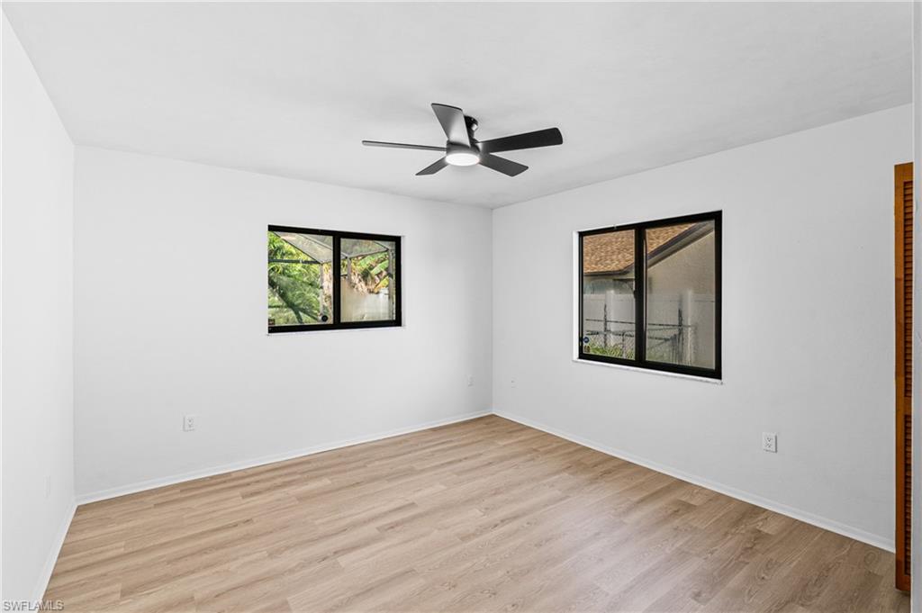 326 Ne 17th Pl Property Photo 28