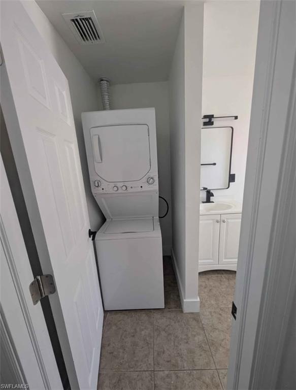 2121 Academy Blvd Property Photo 2