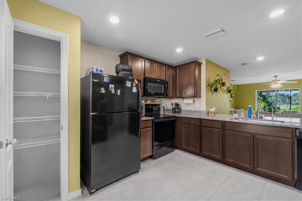 214 Re Cherche St Property Photo 12