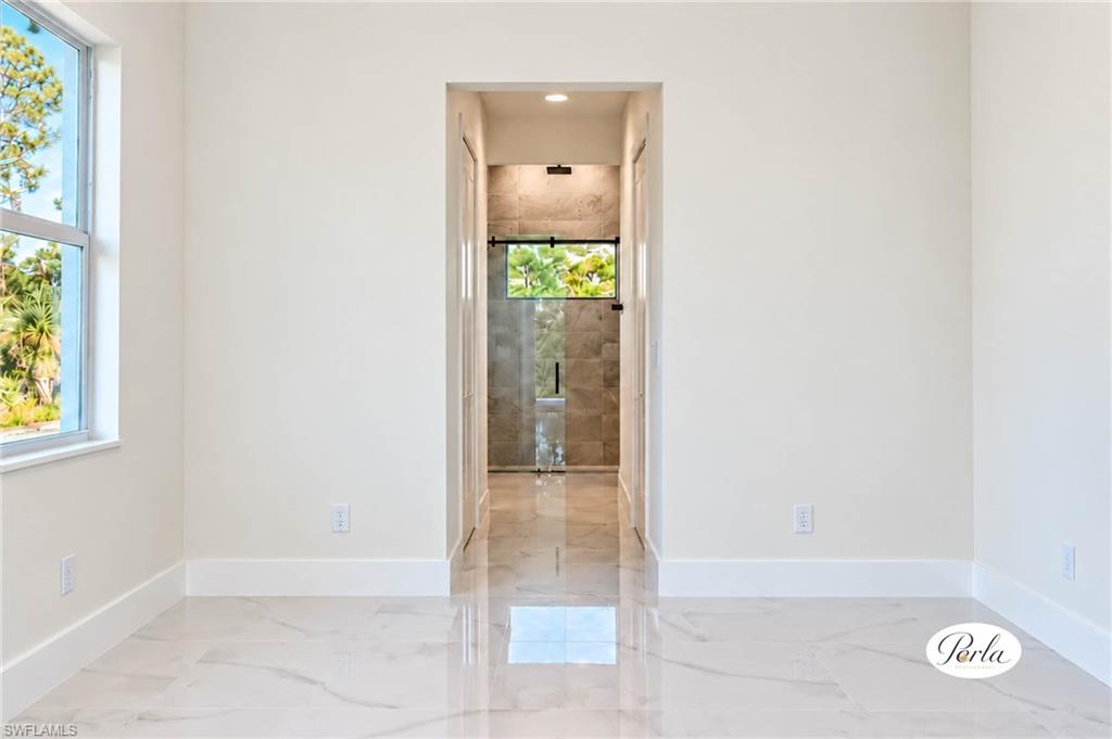 27376 Notre Dame Blvd Property Photo 16