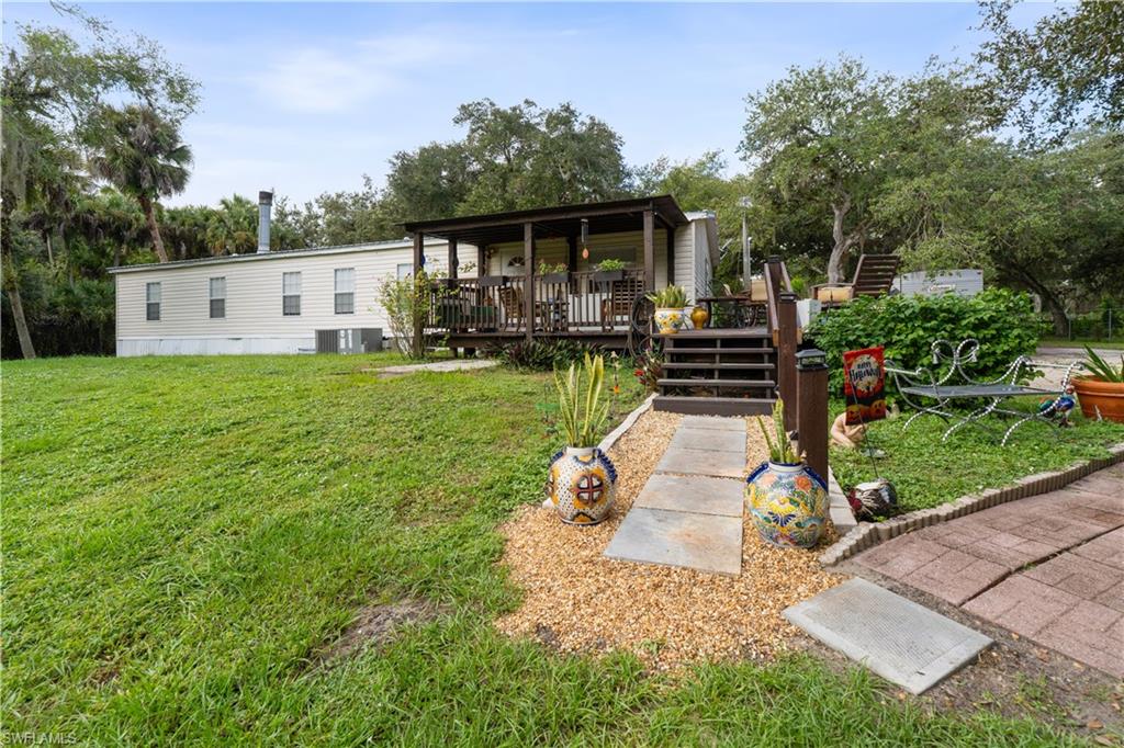 565 S Fronda St Property Photo 11