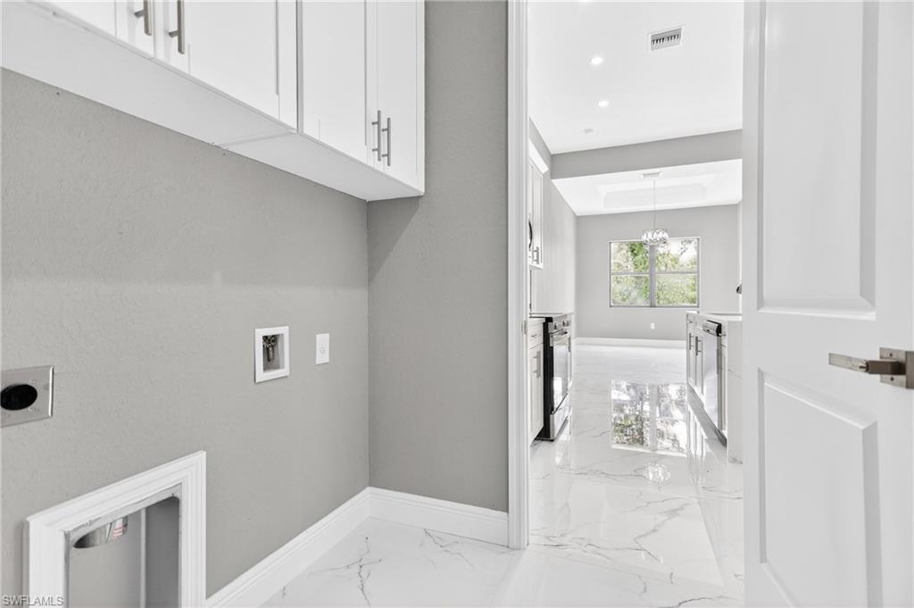1114 Bari St E Property Photo 38