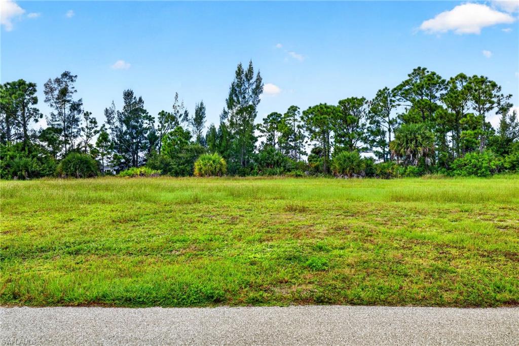 2500 Nw 18th Pl Property Photo 3