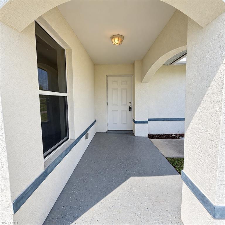 1214 Ne 8th Pl Property Photo 3