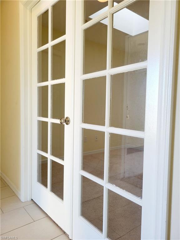 1214 Ne 8th Pl Property Photo 5
