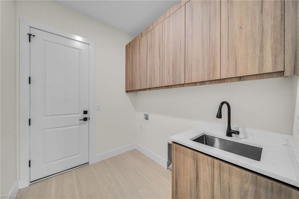 2115 Nw 17th Pl Property Photo 29
