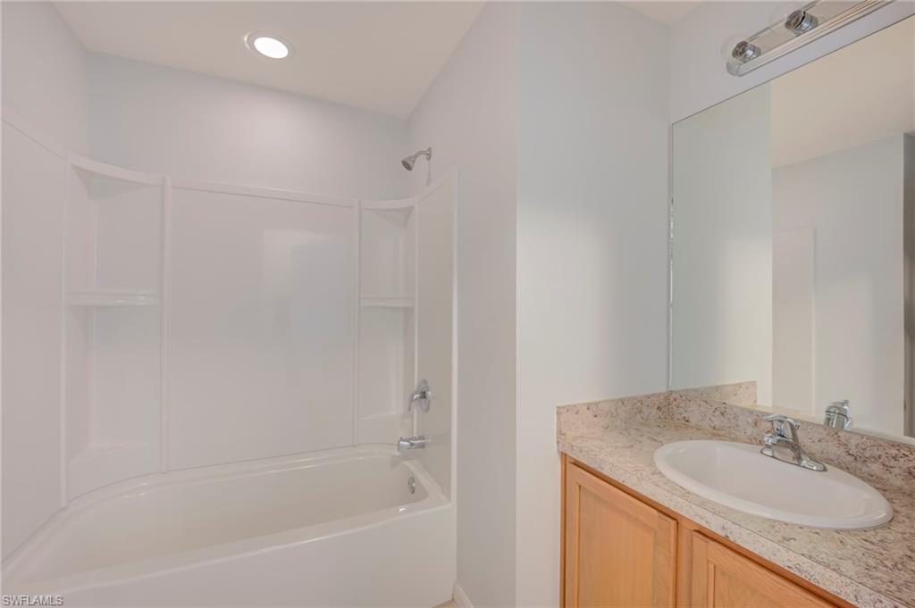 313 Shadow Lakes Dr Property Photo 20