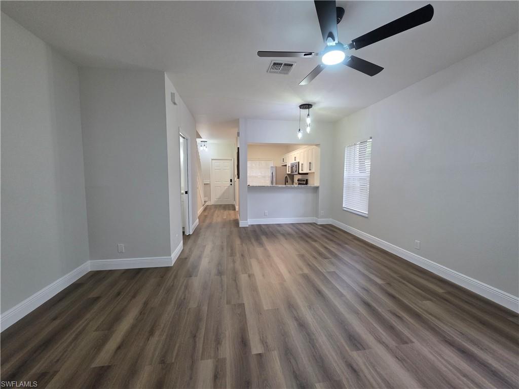 10035 Poppy Hill Dr Property Photo 9
