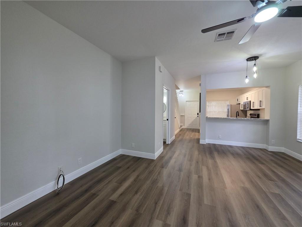 10035 Poppy Hill Dr Property Photo 10