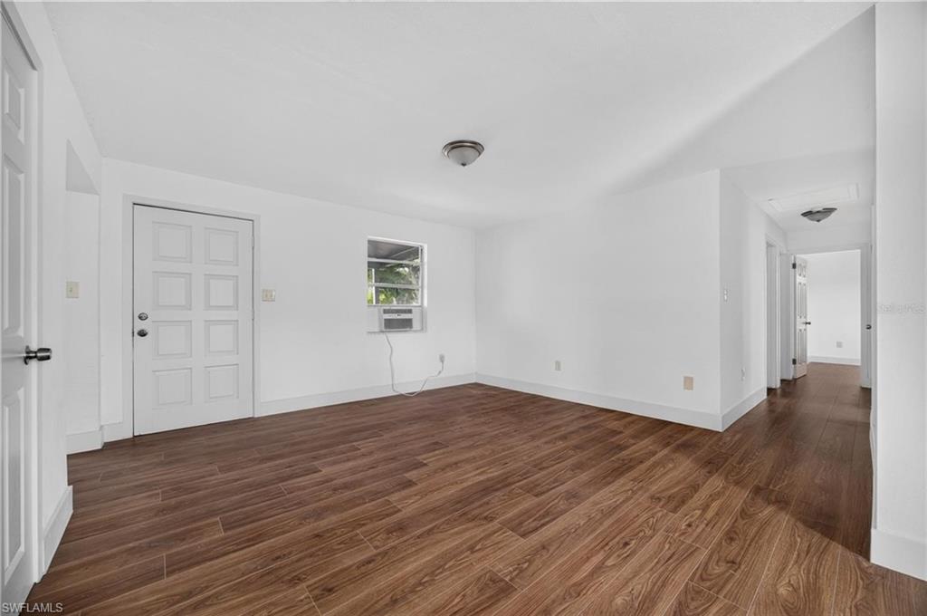 1629 Pawnee St Property Photo 3