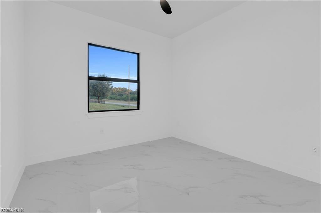 1601 Clark Ave Property Photo 19
