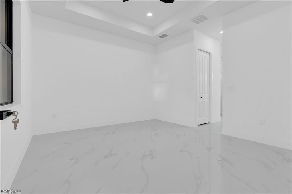 1601 Clark Ave Property Photo 20