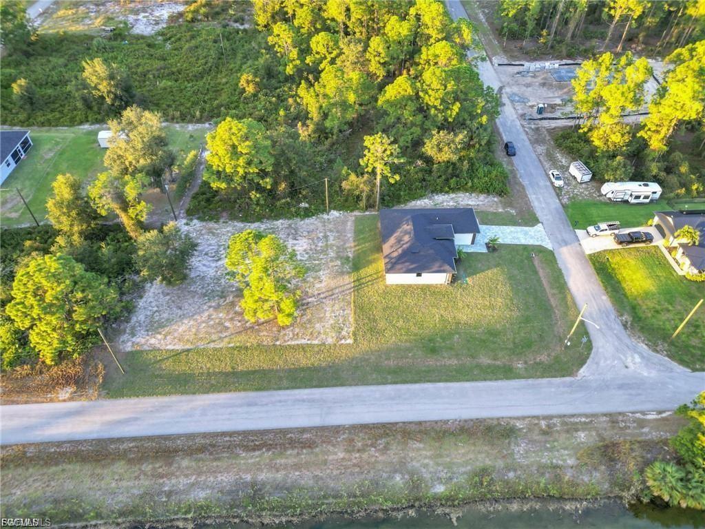 1601 Clark Ave Property Photo 29