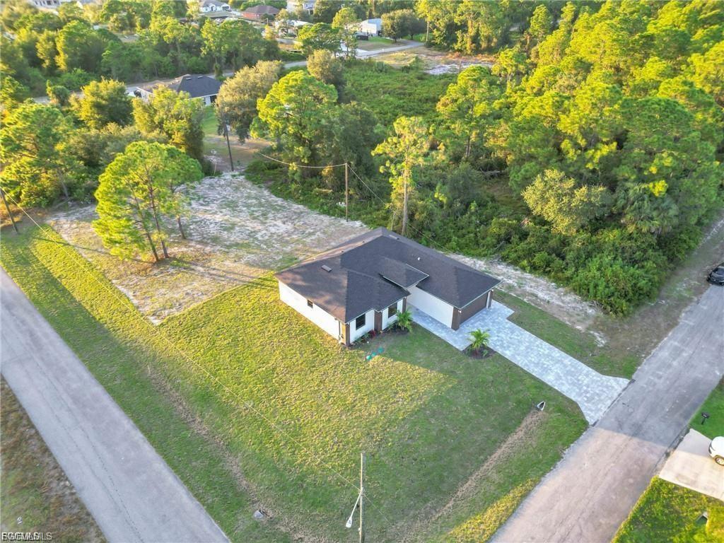 1601 Clark Ave Property Photo 31