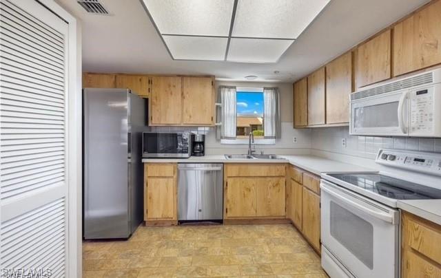 15390 Moonraker Ct 411 Property Photo 4