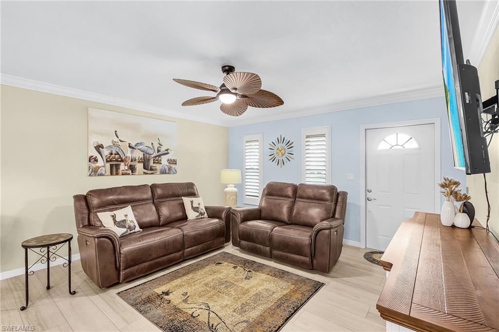2073 E Tobago Cir Property Photo 7