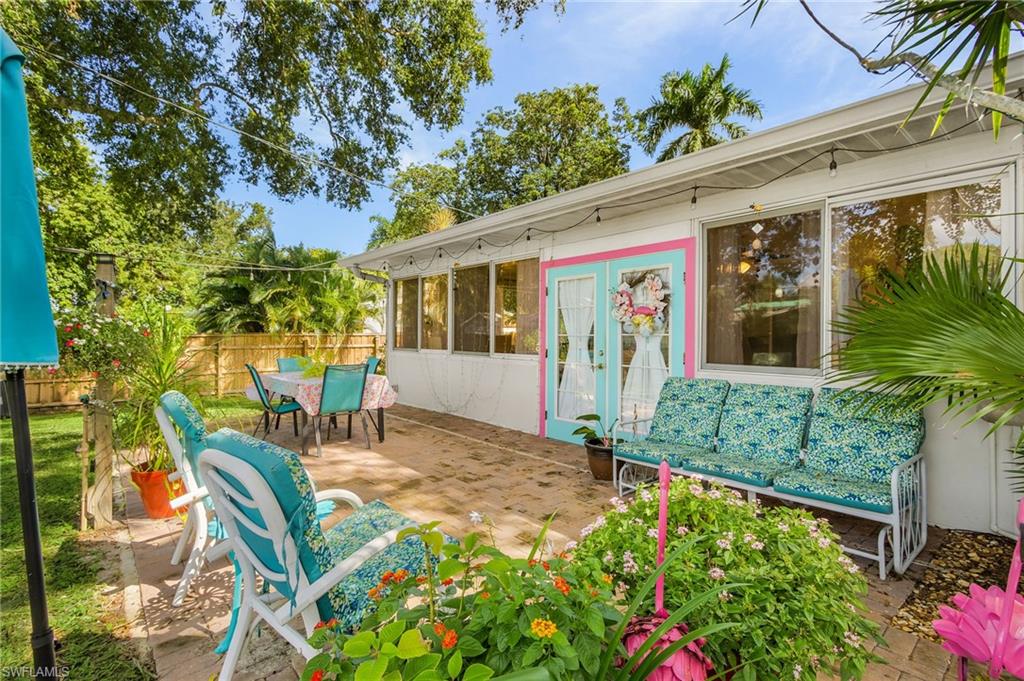 2073 E Tobago Cir Property Photo 26