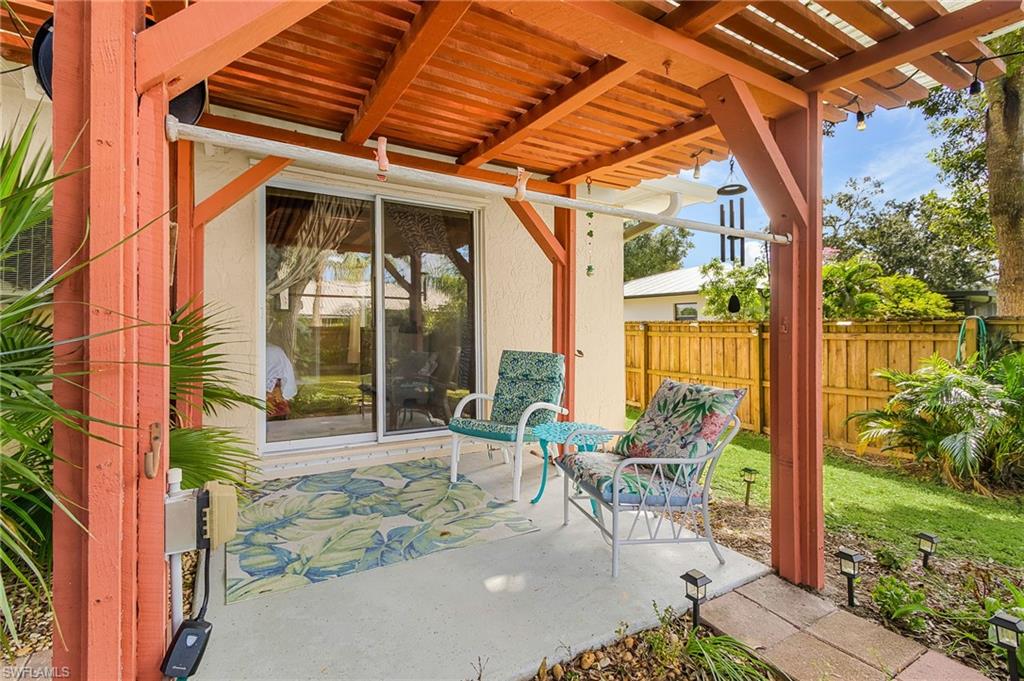 2073 E Tobago Cir Property Photo 27
