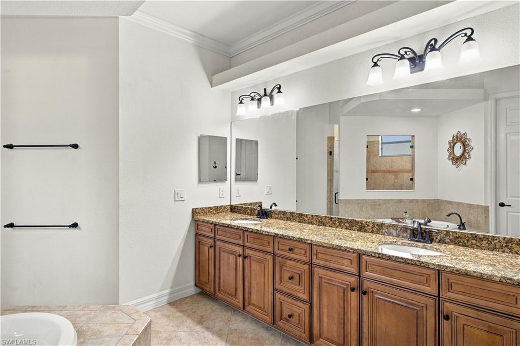 11026 Longwing Dr Property Photo 25