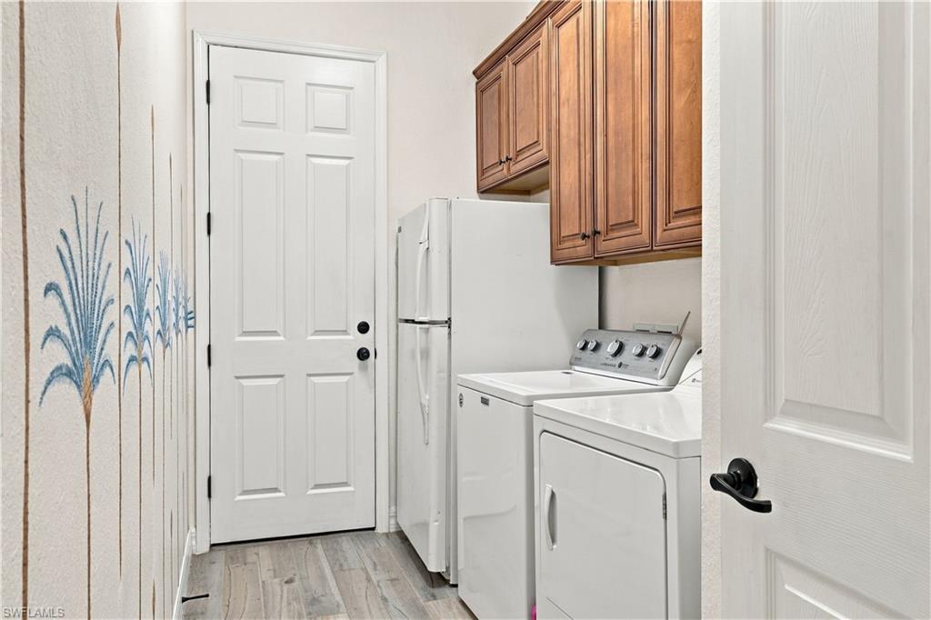 11026 Longwing Dr Property Photo 31