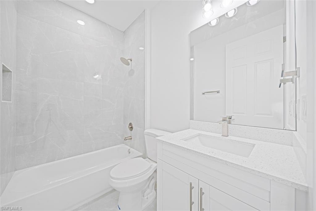 1835 Nw 20th Pl Property Photo 29