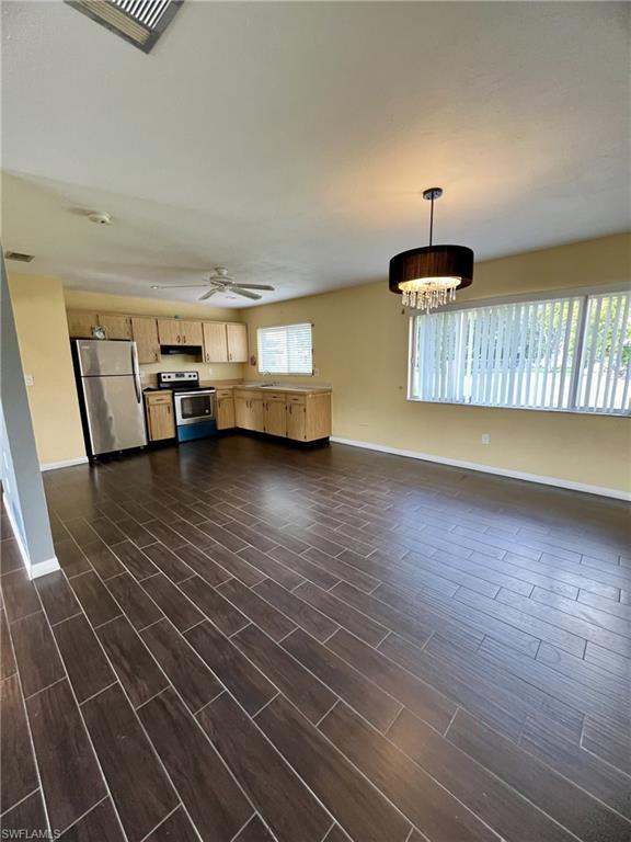 4050 S Edgewater Cir Property Photo 7