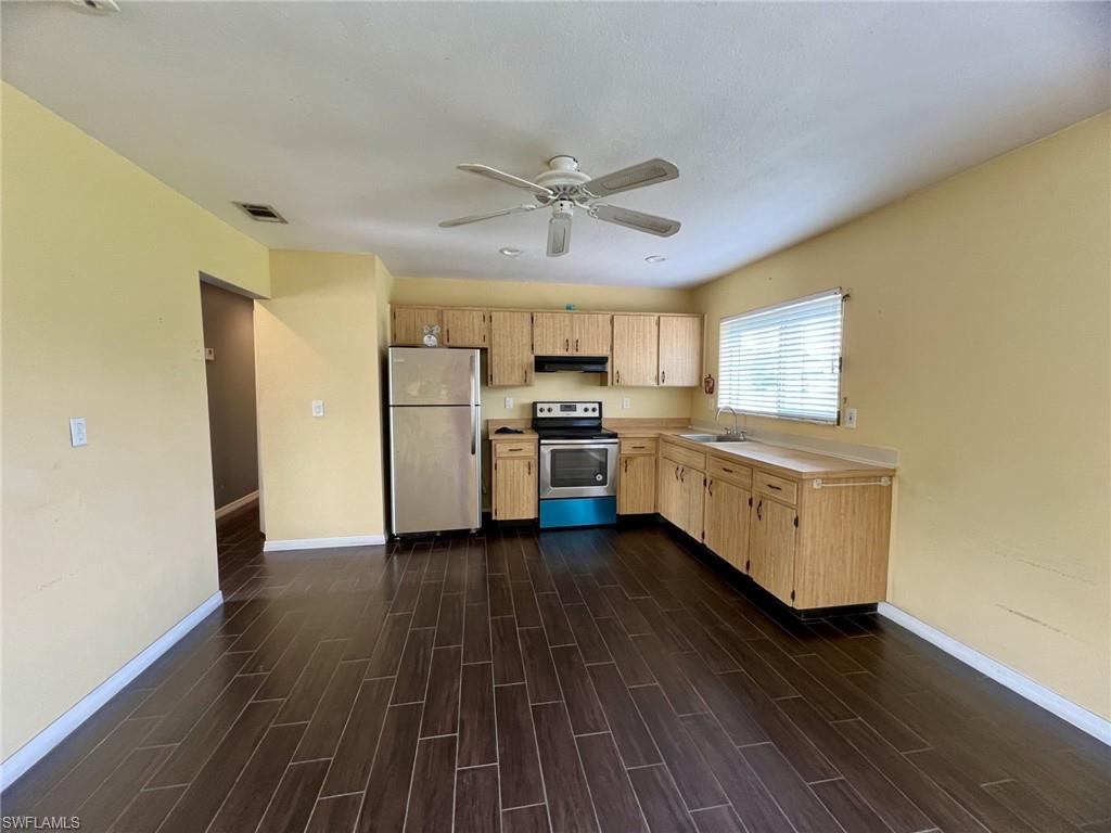 4050 S Edgewater Cir Property Photo 8
