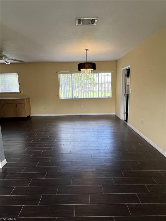 4050 S Edgewater Cir Property Photo 9