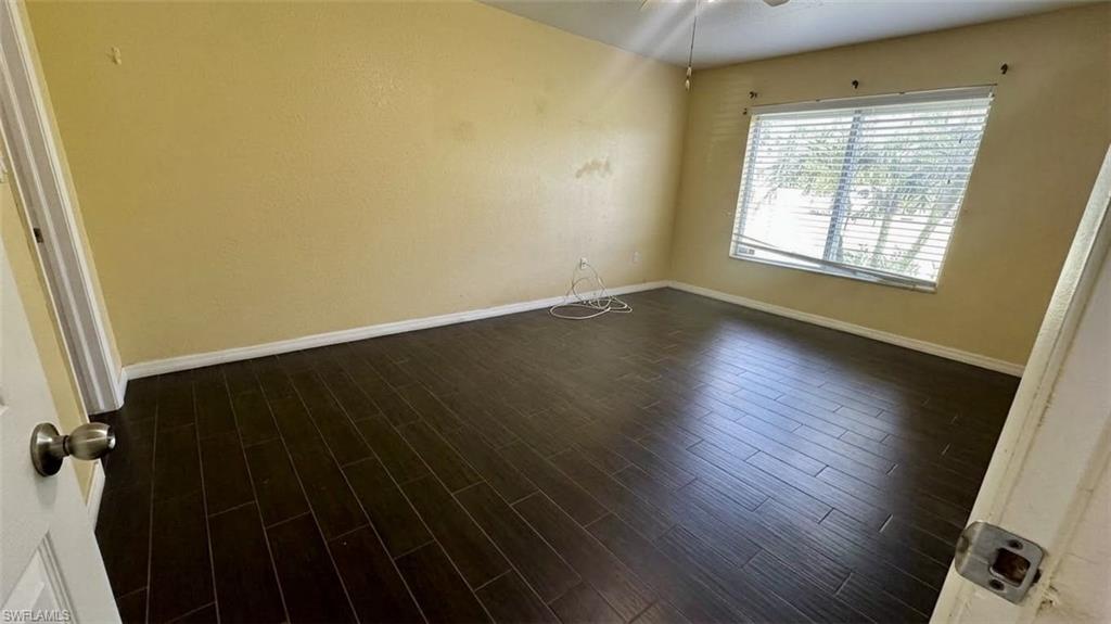 4050 S Edgewater Cir Property Photo 10