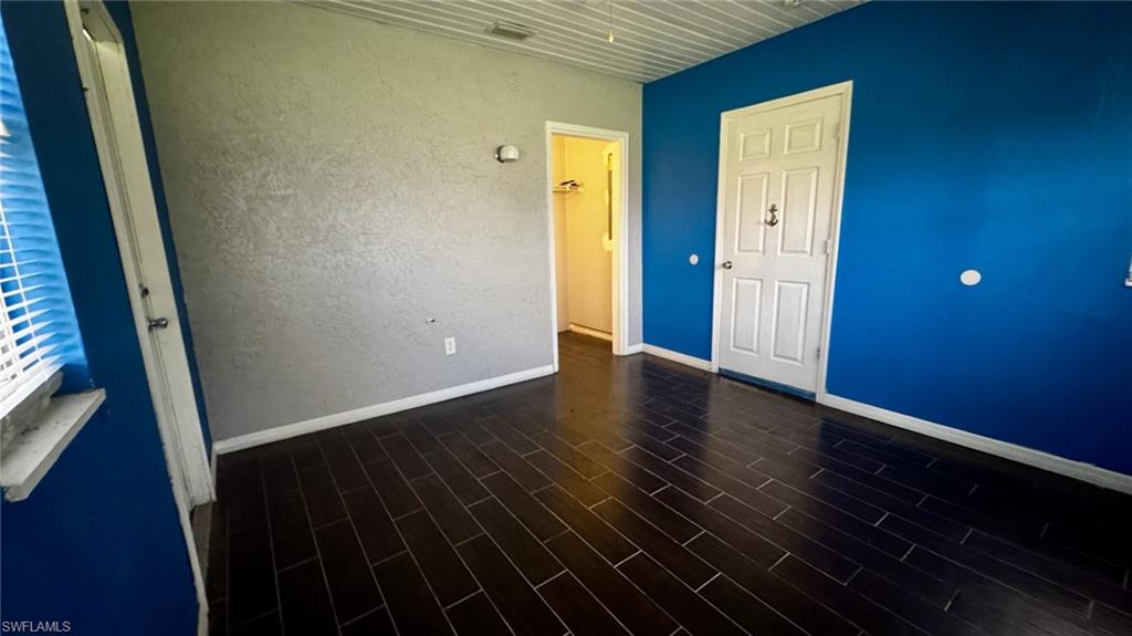 4050 S Edgewater Cir Property Photo 15