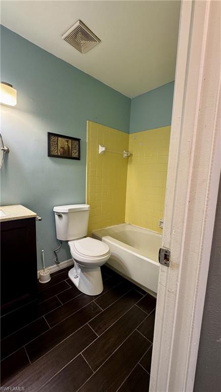 4050 S Edgewater Cir Property Photo 18
