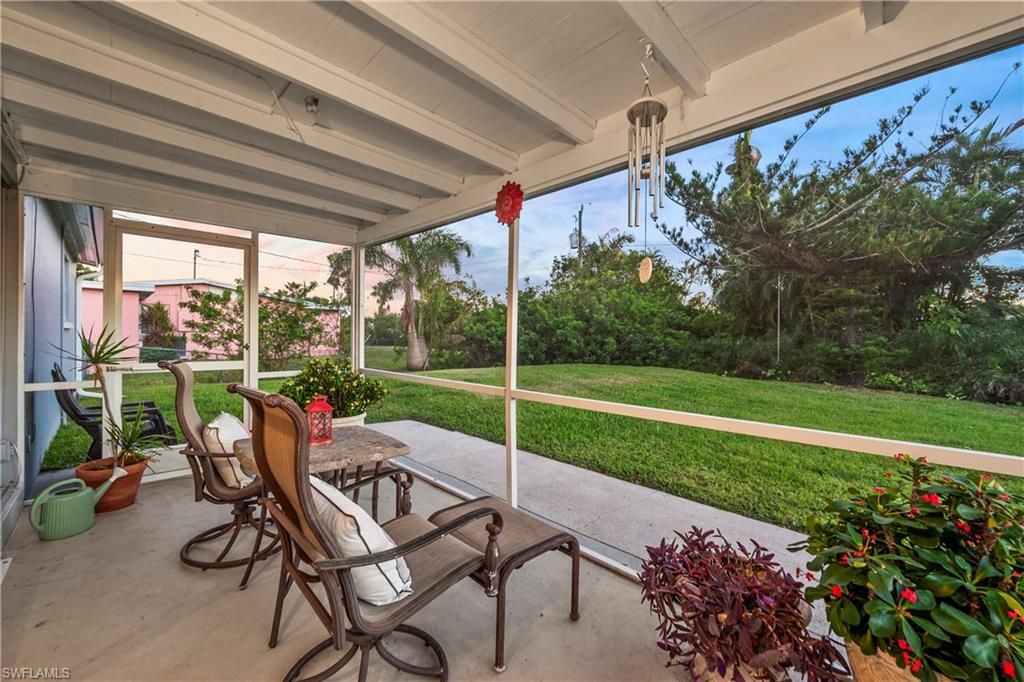 9893 Birr St Property Photo 12