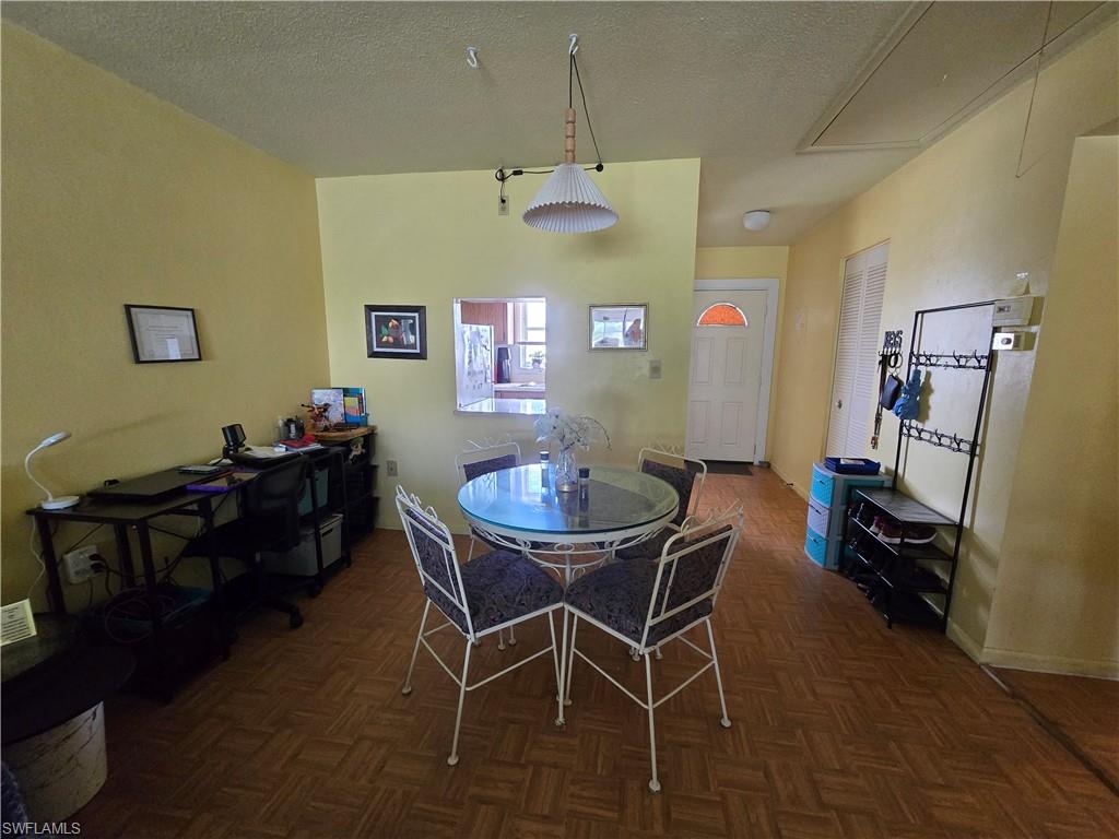 634 Joel Blvd Property Photo 6