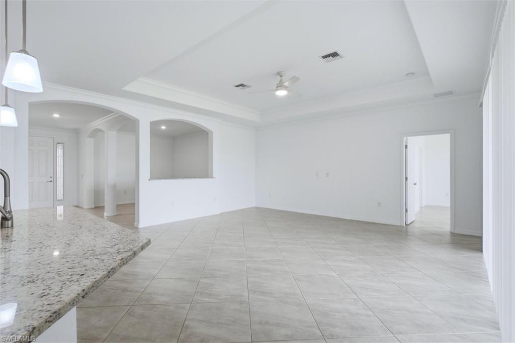 14619 Carva Ln Property Photo 5