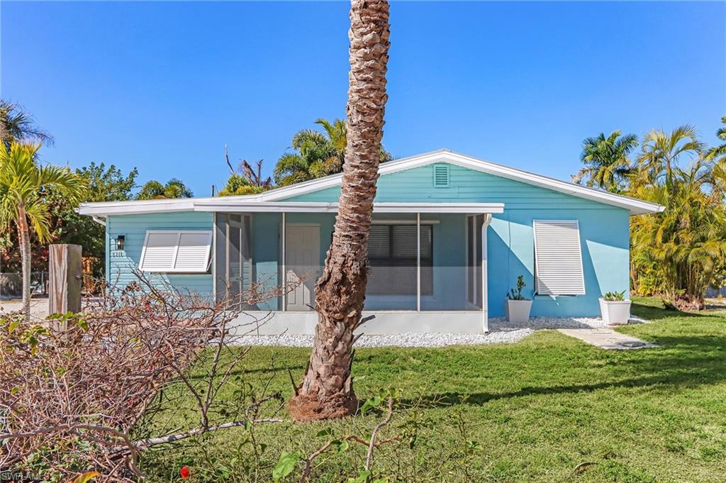 2371 Baybreeze St Property Photo 3