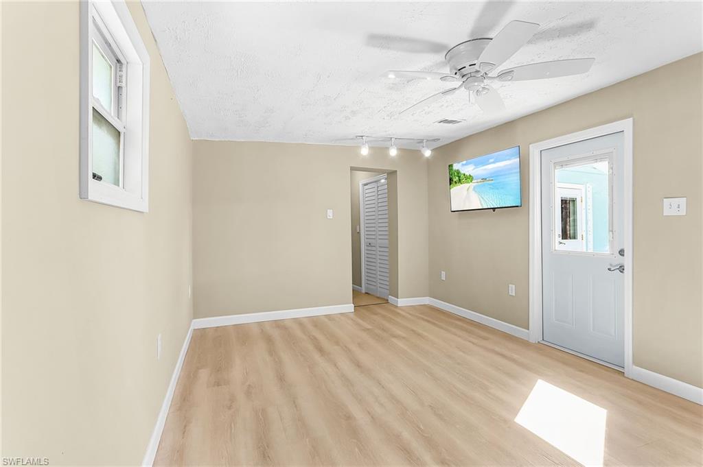 2371 Baybreeze St Property Photo 26