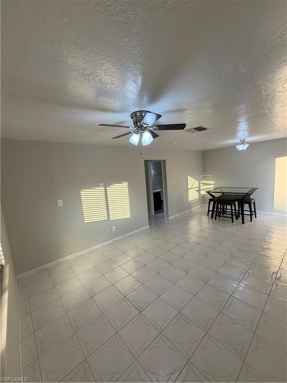 16 Desert Candle Cir Property Photo 3