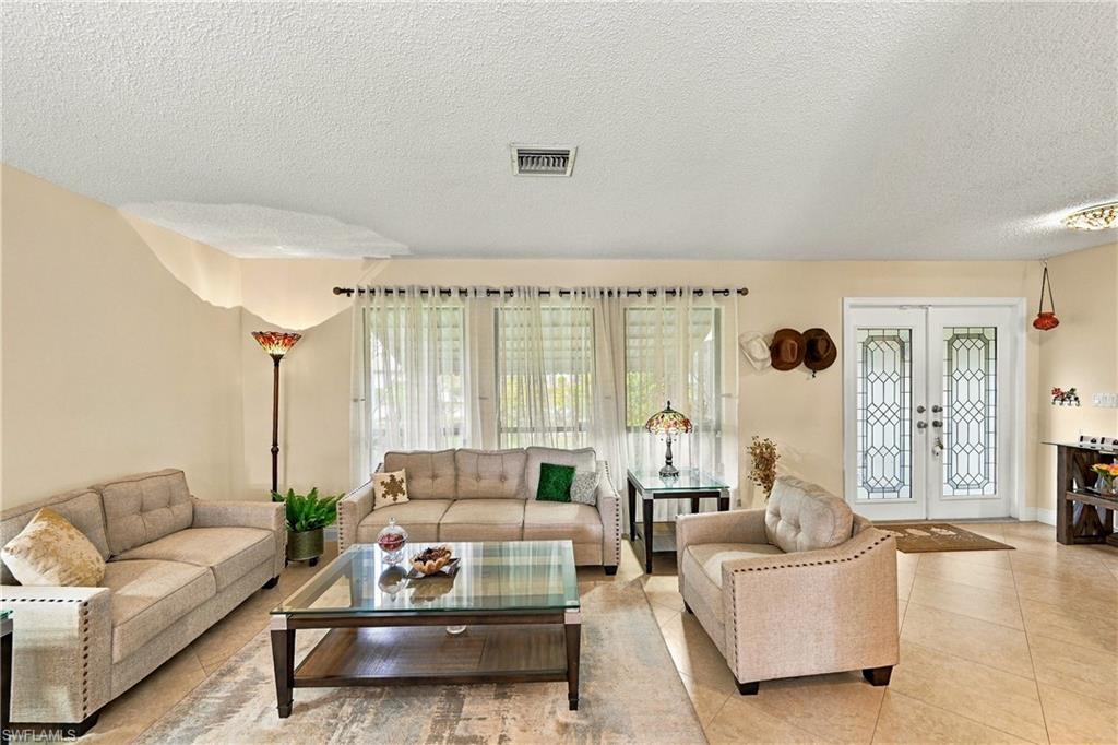 1832 Bolado Pkwy Property Photo 4