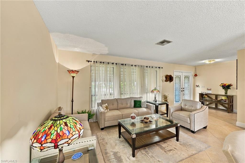 1832 Bolado Pkwy Property Photo 5