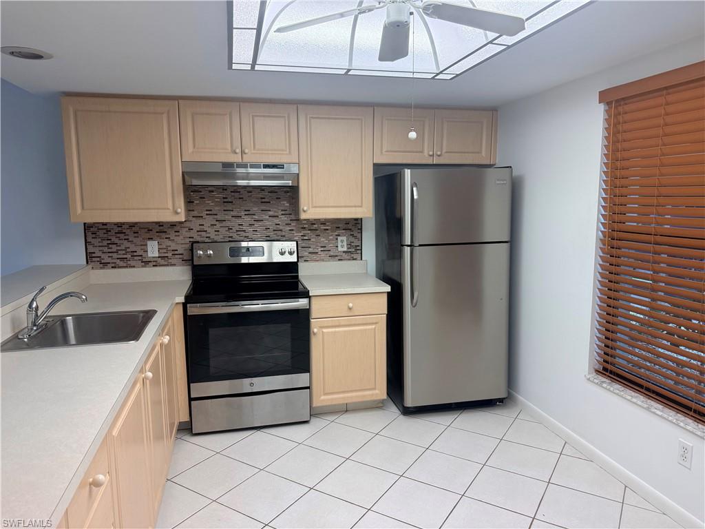 829 Sw 47th Ter 103 Property Photo 4